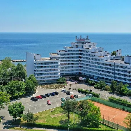 Hotel Opal