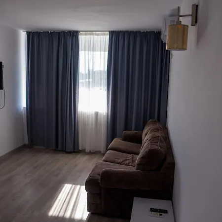 Opal Hotel 3*