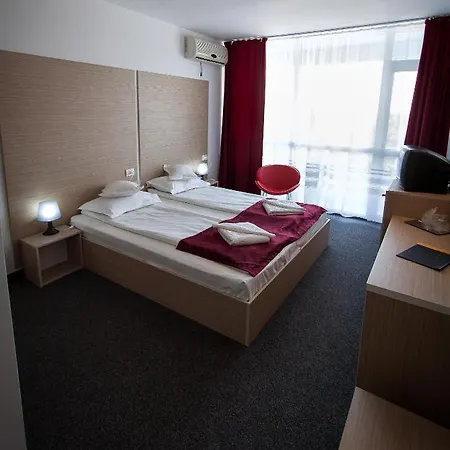Hotel Opal